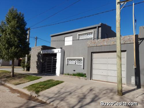 Casa 4D - ¿COMPRÁS? - Las Varillas (CA009)
