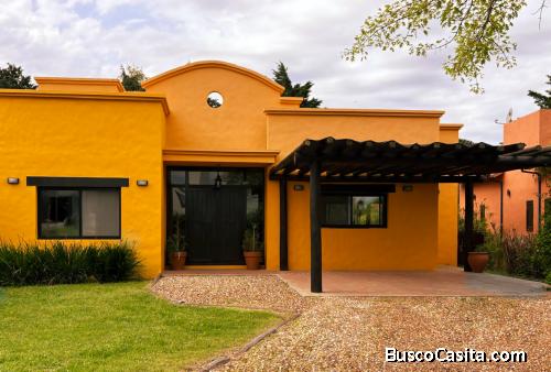 Alquiler Permanente Casa De Campo. Country Campos De Esther. Pueblo Esther