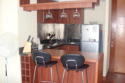 Arriendo departamento amoblado por días, sector metro Manuel Montt.