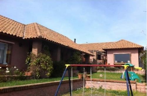 VC167 VENTA DE AMPLIA CASA ESTILO COLONIAL EN BOSQUES DE MONTEMAR CONCÓN