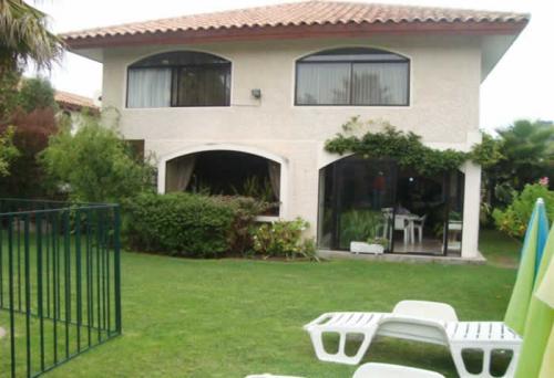 VC036 VENTA DE AMPLIA CASA EN BOSQUES DE MONTEMAR CONCÓN