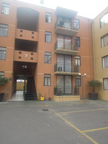 vende departamento 1° piso, Condominio San José, Avenida Pajaritos con calle San José Maipú