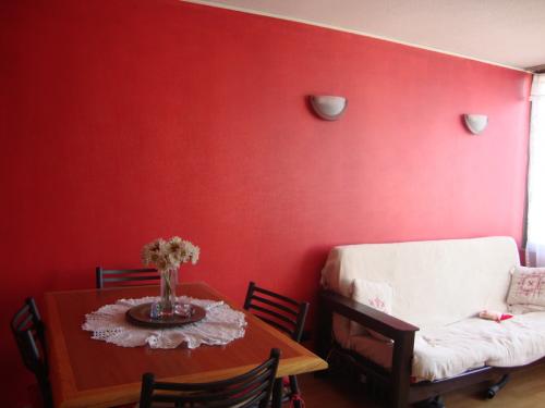 arrienda departamento amoblado piso 12 calle Lord Cochrane