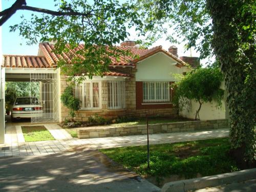 Casa 5 Minutos del Centro de Mendoza Argentina