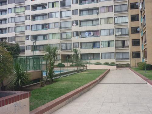 Arrienda departamento 1° piso, calle Libertad, Balmaceda