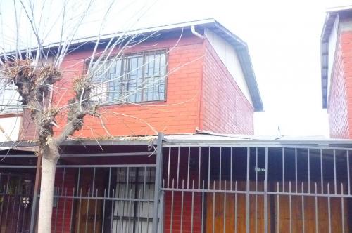 Vende casa 2 pisos Villa Comercio II, Comuna La Granja