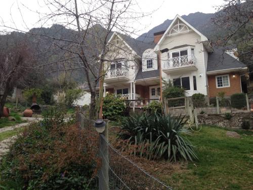 Amplia lujosa y acojedora casa