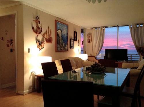 AAT033 ARRIENDO DEPARTAMENTO AMOBLADO FRENTE PLAYAS  VIÑA DEL MAR