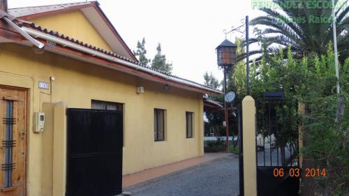 FERNANDEZ ESCOBAR Bienes Raíces Vende Parcela con Piscina Almendral Alto San Felipe