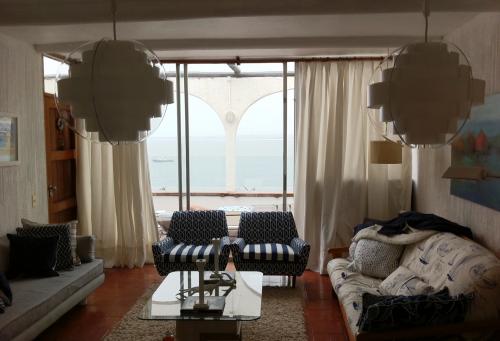 EXCELENTE DEPARTAMENTO  VISTA AL MAR CONCON