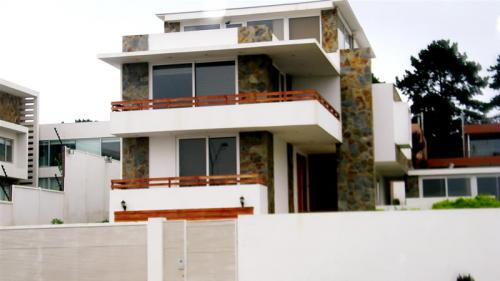 VC264 VENTA DE CASA ESTILO MEDITERRÁNEO VISTA AL MAR BOSQUES DE MONTEMAR CONCÓN