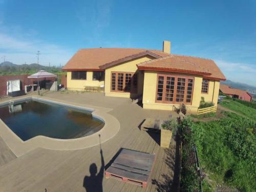 VC320 VENTA DE HERMOSA CASA DE UN PISO, VISTA AL MAR, MANTAGUA