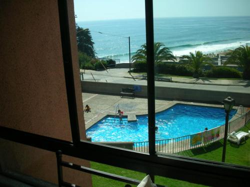 AAT056 ARRIENDO DEPARTAMENTO AMOBLADO DÍAS/SEMANAS JARDÍN DEL MAR PASOS PLAYA - VIÑA DEL MAR