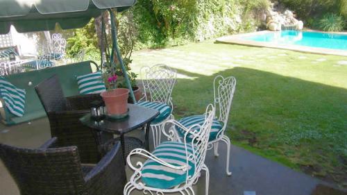 VC326 VENTA DE CASA DE 3 PISOS EN BOSQUES DE MONTEMAR