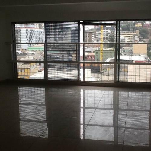 Oficina Calle Valparaíso Al lado Del Teatro Municipal