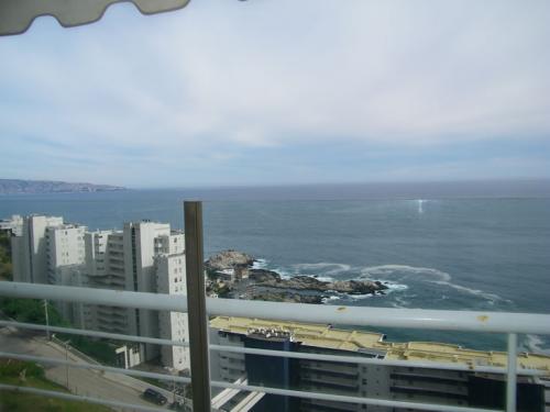 VD258 VENTA DEPARTAMENTO AMPLIA VISTA AL MAR REÑACA