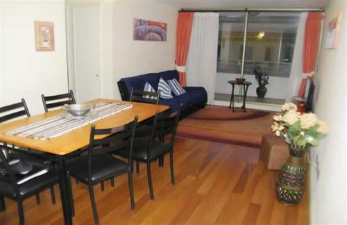 VD237 VENTA MODERNO DEPARTAMENTO CALLE ÁLVARES VIÑA DEL MAR