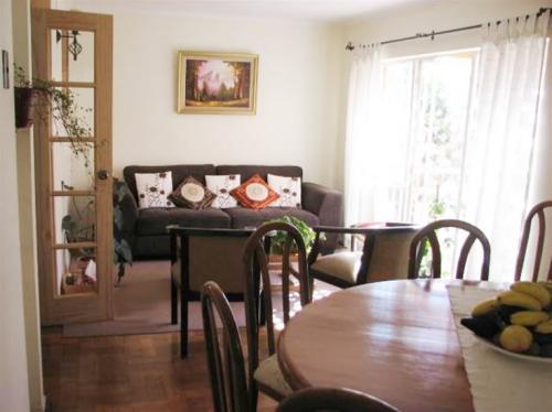 VENTA DE CASA SÓLIDA,  MIRAFLORES BAJO VIÑA DEL MAR VC413