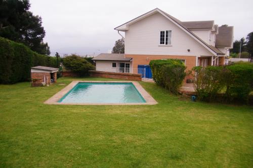 VC421 CASA ESTILO GIORGIAN - BOSQUES DE MONTEMAR - CONCÓN