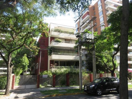 Depto. comuna de Providencia a pocas cuadras de Pedro de Valdivia y Manuel Montt