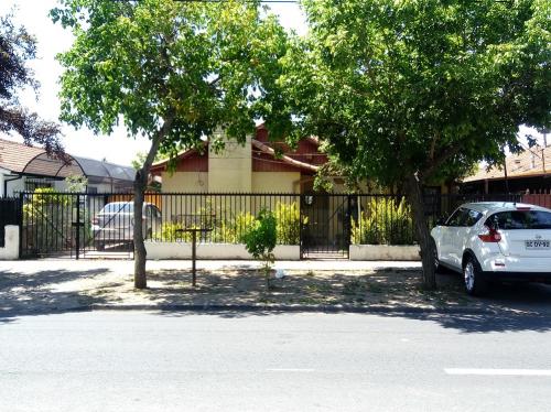 ACOGEDORA CASA VILLA MACUL