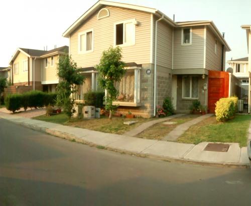 Excelente Casa para familia cercania Colegios, Supermarkt y Transporte