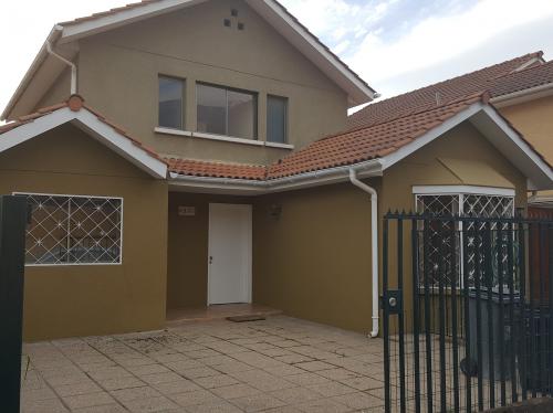 Arriendo Hermosa Casa en Camino del Retiro, La Florida