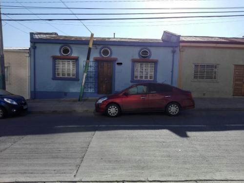 Amplia Casa de Adobe en Cerro Placeres  a una cuadra Plaza de La Conquista