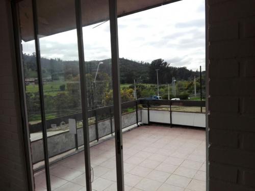 OFERTON !Casa 3 habitaciones  Duplex 90 M2 soleada, a pasos de locomoción