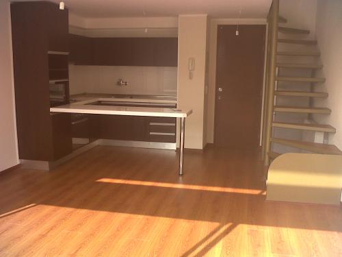 Hermoso Loft en arriendo (incluye bodega en subterráneo). $360.000 pesos 
