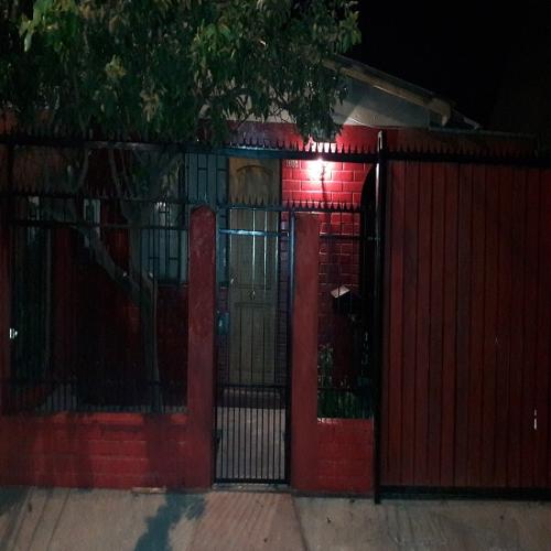 casa 1 piso Pasaje Narciso, Villa Santa Ana, Maipú. $290.000