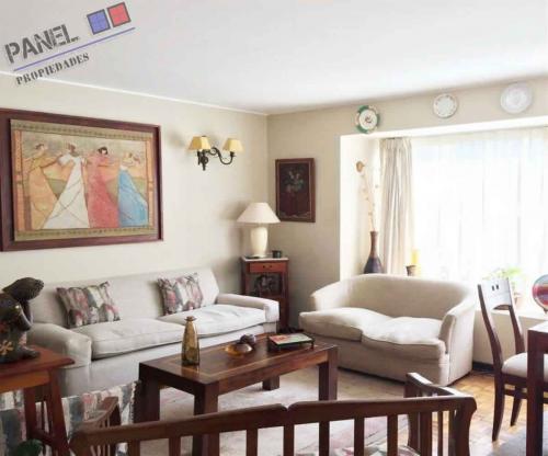 HERMOSA CASA EN MIRAFLORES BAJO VIÑA DEL MAR // VC483