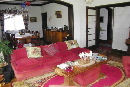 VENTA DE GRAN CASA, RECREO, VIÑA DEL MAR // VC488