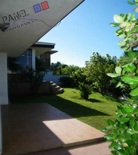 VENTA CASA DE UN PISO JARDÍN DEL MAR - VIÑA DEL MAR  // VC468