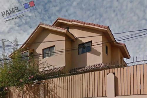 CASA MODERNA,  VISTA AL MAR, RECREO, VIÑA DEL MAR // VC394