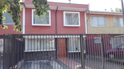 VENTA, CASA 2 PISOS NUEVA , ESMERALDA