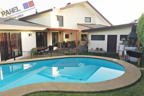 AMPLIA CASA 600 m2 DE TERRENO, JARDÍN DEL MAR, REÑACA // VC510