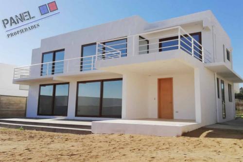 CASA NUEVA MEDITERRÁNEA, LOMAS DE MONTEMAR, CONCÓN // VC446