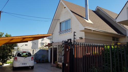 SE VENDE HERMOSA CASA DE 2 PISOS 3D 3B - VILLA ALEMANA