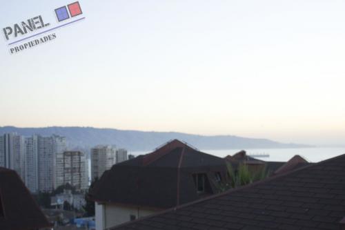 DEPARTAMENTO DUPLEX CERCANO A MALL, VIÑA DEL MAR // VD439 