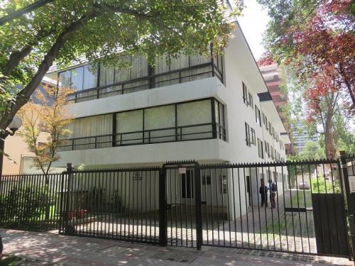 Departamento en Av. Luis Thayer Ojeda, Providencia