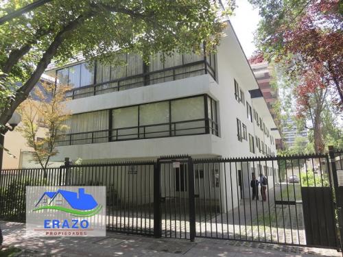 Departamento en Av. Luis Thayer Ojeda, Metro Cristóbal Colón, Providencia