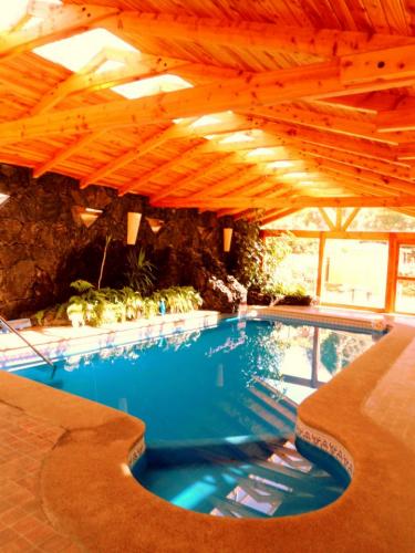 VENDO CASA Y CABAÑAS EN LICANRAY