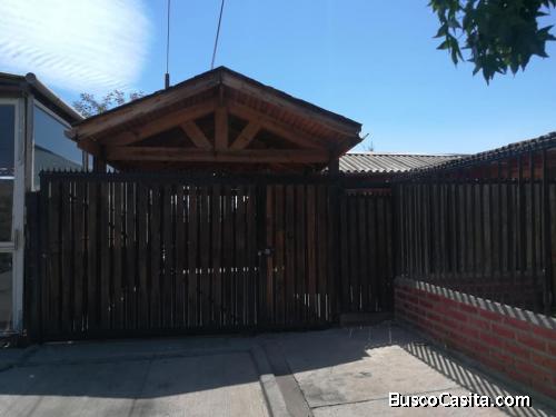 CASA AMPLICA CON EXCELENTE MANTENCIÓN, COLINA.