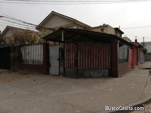 CASA ESQUINA CON LOCAL COMERCIAL, QUILICURA.