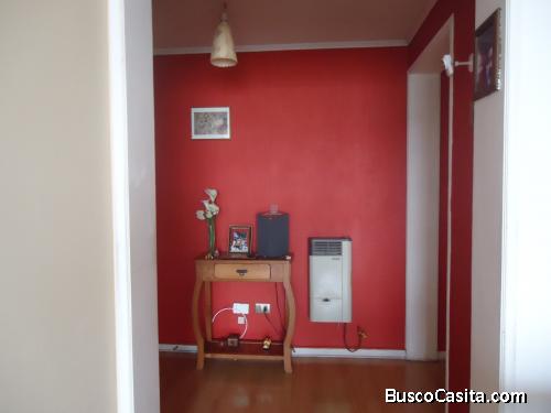 Vendo Amplio Departamento Excelente ubicación en Maipú.