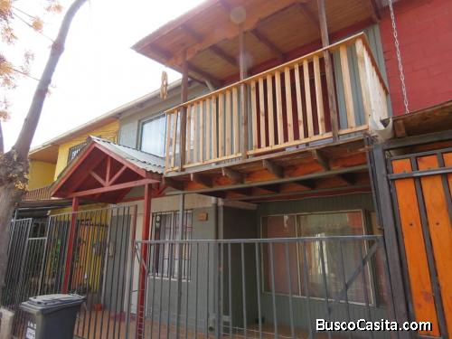 Casa en villa la Foresta, Quilicura.