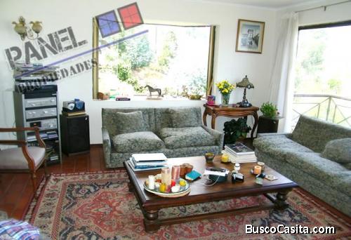 CASA SÓLIDA - SECTOR LOS ALMENDROS DE REÑACA  - VIÑA DEL MAR // VC548