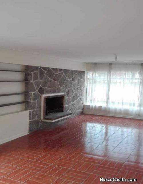 CASA CERCANA A 1 NORTE,  MIRAFLORES BAJO - VIÑA DEL MAR // VC569