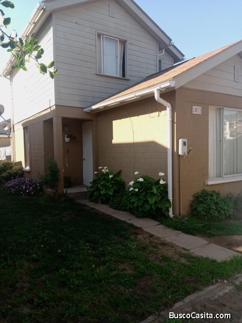 Exelente Casa en exclusivo condominio en Buin